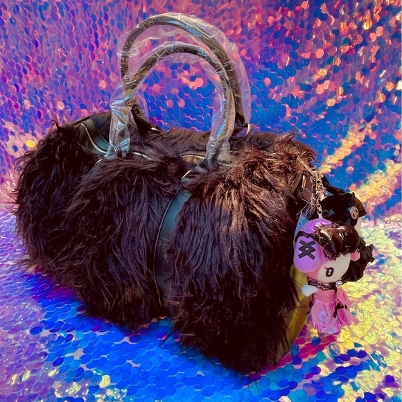 My Melody & Kuromi Mascot plush Keychains & Blk Shaggy Dolls kill Weekender NWT - Picture 2 of 10